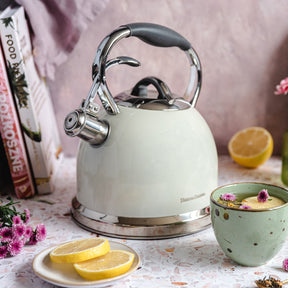Tradycyjny retro czajnik z gwizdkiem Vintage Cuisine