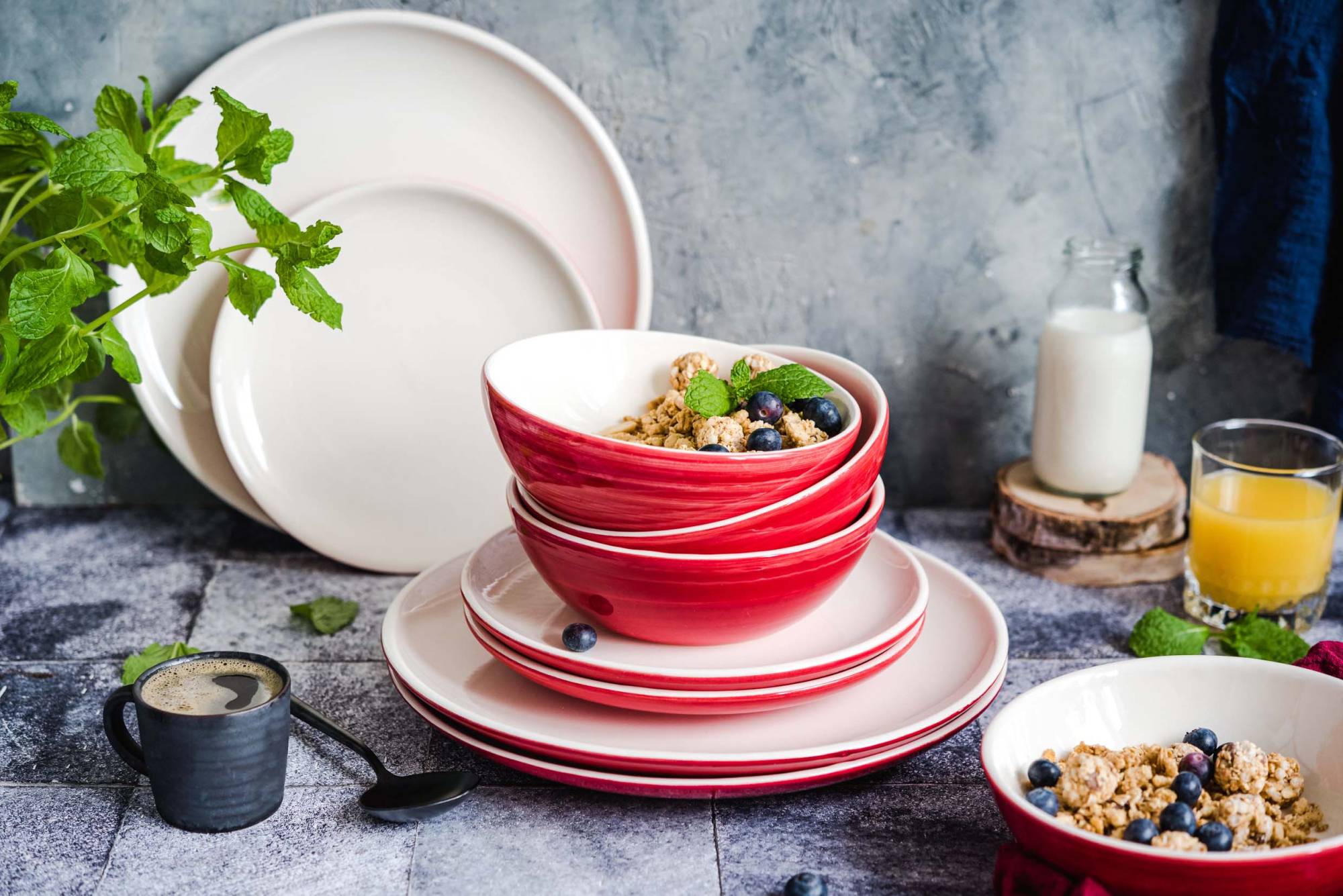 Czerwona zastawa stołowa Vintage Cuisine 